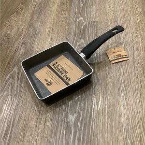 NWT, CUTE** - BLACK Sedona 5.5" Mini Square Fry pan | OFFERS WELCOME!